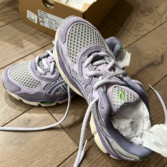 ASICS Gel-NYC, lavender, size 7 - Picture 6 of 7